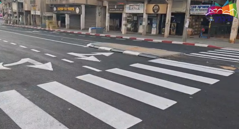 צילום רחוב רבי עקיבא לאחר סלילה וריבוד.png